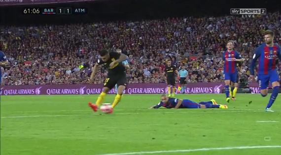  特尔施特根低级失误致巴萨旧将弑旧主  