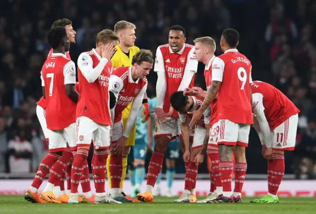  佛罗伦萨血战到底,补时连扳两球续命  